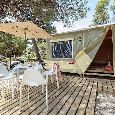 Estival Torre De La Mora Campsite 2*