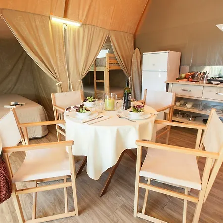 Campsite Estival Torre De La Mora