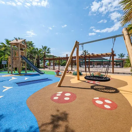 Camping Estival Torre De La Mora