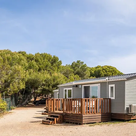 Camping Estival Torre De La Mora 2*